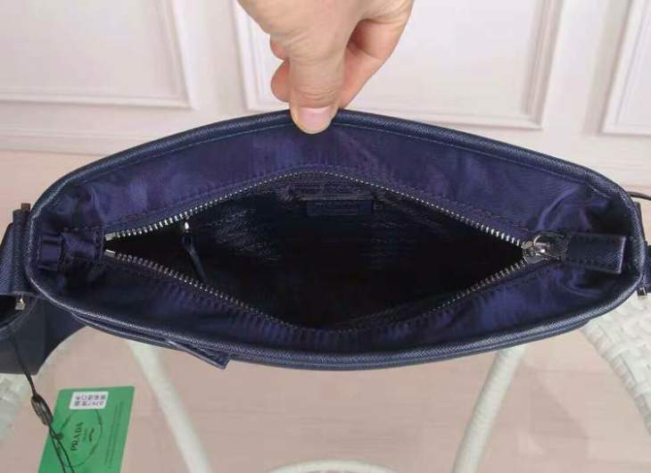 Picture of Prada Mens Bags _SKUfw167301924fw